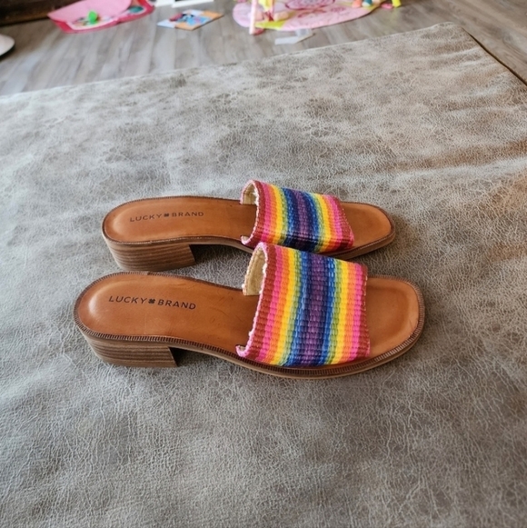 Lucky Brand Frijana Sandal Heel - Picture 4 of 7